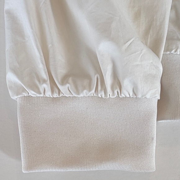 Nike Cream Hooded Windbreaker Jacket with Black Logo - Picture 6 of 7